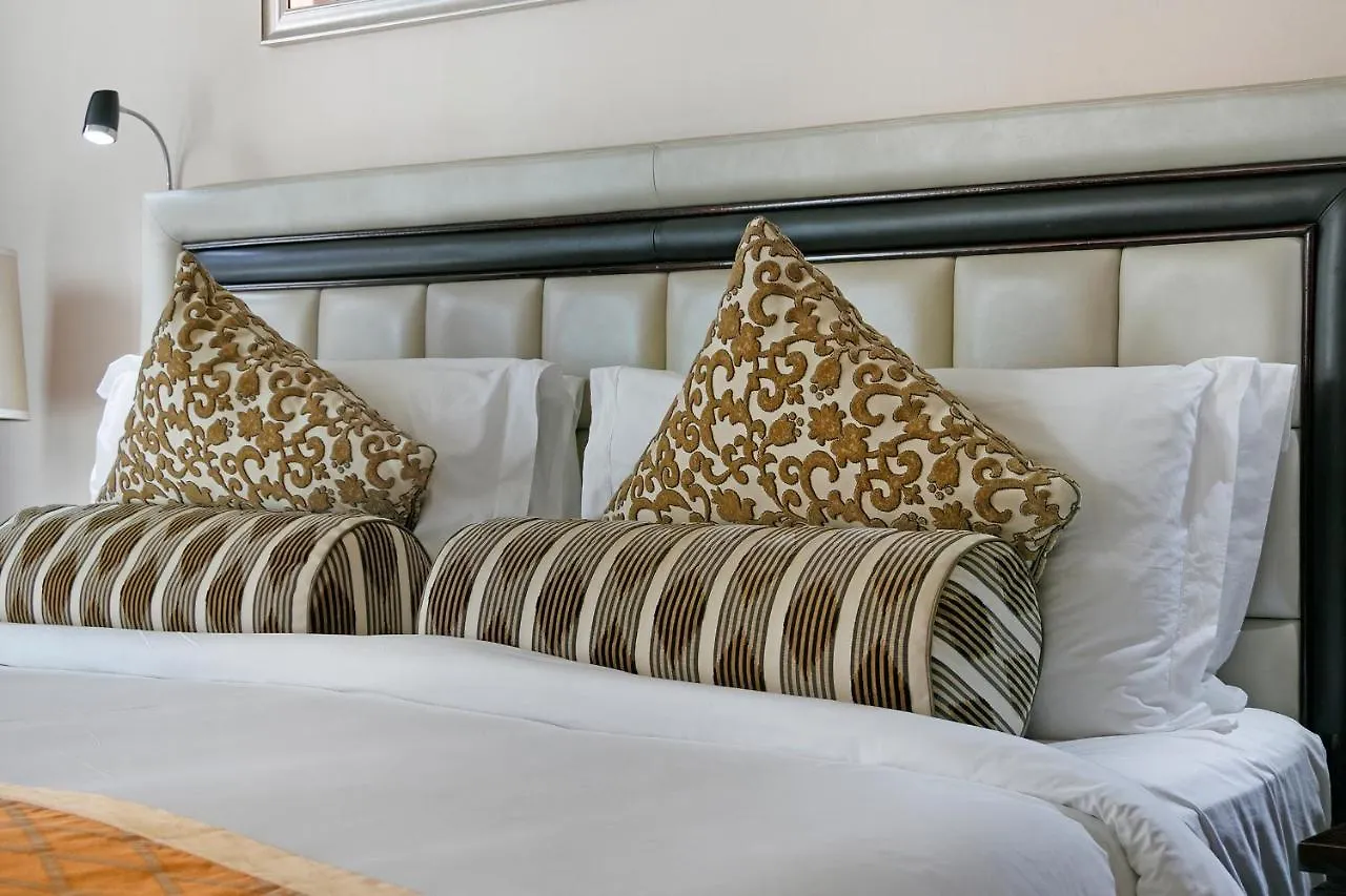Hotel Taj Executive Suites, Private Residence Le Cap